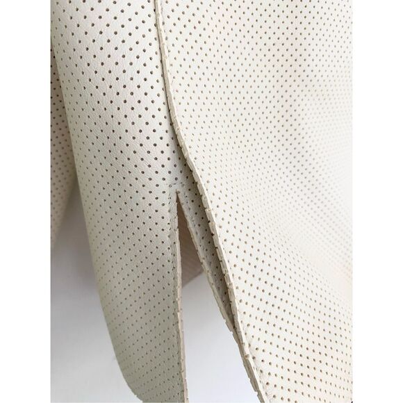 Akris Punto Perforated 100% Lambskin Full Zip Vanilla/ Ivory Jacket Sz 6 - Picture 8 of 16